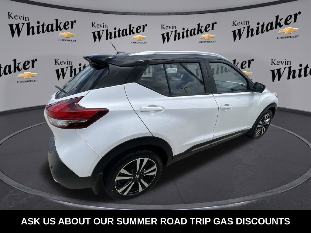 Used 2020 Nissan Kicks SR FWD image 9