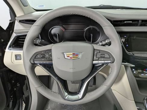 New 2025 Cadillac XT6 Premium Luxury w/ LPO, Floor Liner Package image 19