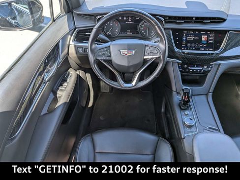 Used 2022 Cadillac XT6 Premium Luxury w/ Technology Package image 21