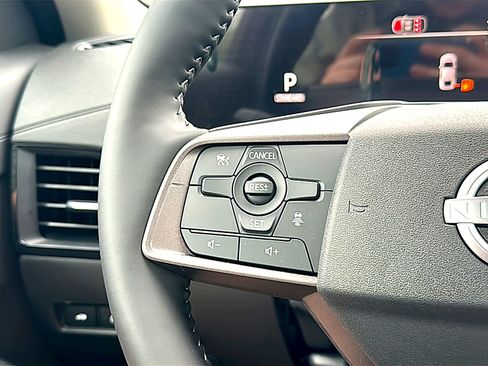 New 2026 Nissan Sentra SV w/ SV Convenience Package FWD image 19