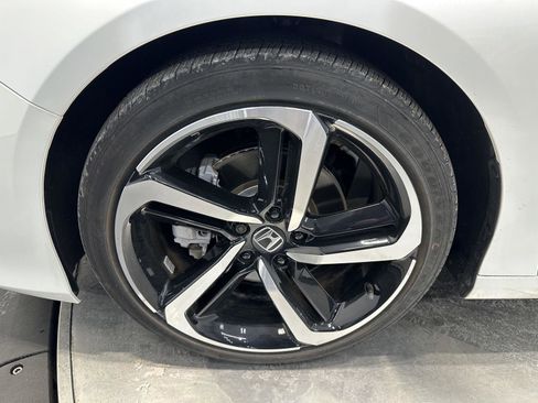 Certified 2022 Honda Accord Sport image 9