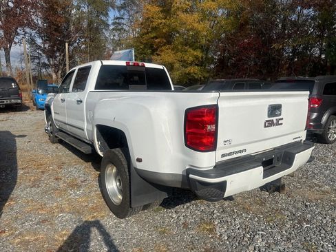 Used 2016 GMC Sierra 3500 Denali w/ Duramax Plus Package image 11