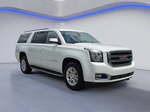 Used 2016 GMC Yukon XL SLT RWD image 11