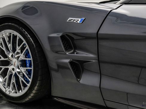 Used 2010 Chevrolet Corvette ZR1 w/ Preferred Equipment Group RWD image 38