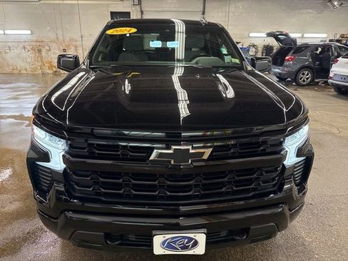 Used 2024 Chevrolet Silverado 1500 RST AWD/4WD image 2