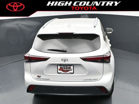New 2026 Toyota Highlander Limited AWD/4WD image 31