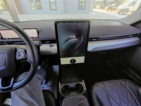 Used 2021 Ford Mustang Mach-E Select image 84