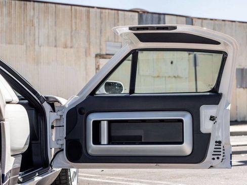 Used 2005 Ford GT image 20