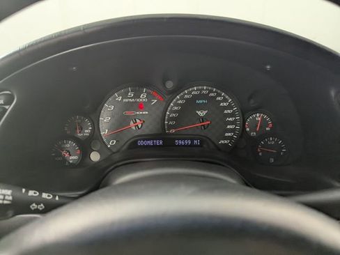 Used 2004 Chevrolet Corvette Z06 w/ Z06 Preferred Equipment Group RWD image 13