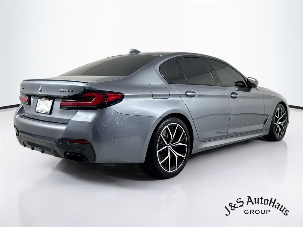 Used 2022 BMW M550i xDrive w/ Executive Package AWD/4WD image 7
