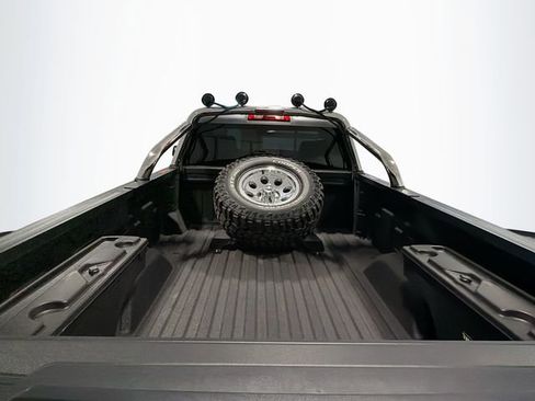 Used 2020 GMC Sierra 1500 Base w/ Sierra Value Package image 19