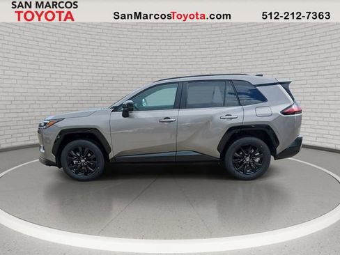 New 2026 Toyota RAV4 SE FWD image 8