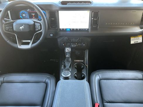 New 2026 Ford Bronco Badlands AWD/4WD image 13