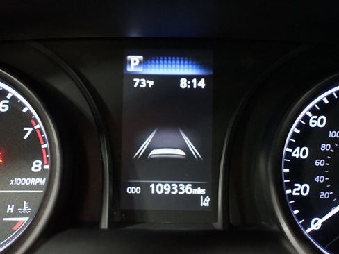 Used 2021 Toyota Camry SE FWD image 17