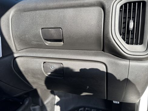 Used 2020 GMC Sierra 2500 Base w/ Convenience Package image 27