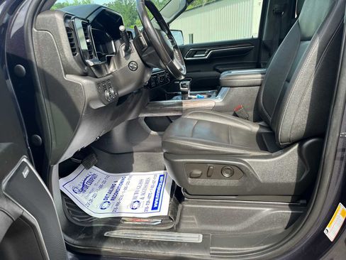 Used 2022 Chevrolet Silverado 1500 LTZ AWD/4WD image 7