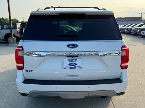 Used 2021 Ford Expedition XLT AWD/4WD image 9