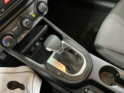 Certified 2023 Kia Forte LXS w/ LXS Technology Package FWD image 17