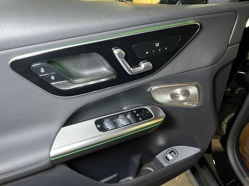 Used 2026 Mercedes-Benz GLC 300 4MATIC image 22