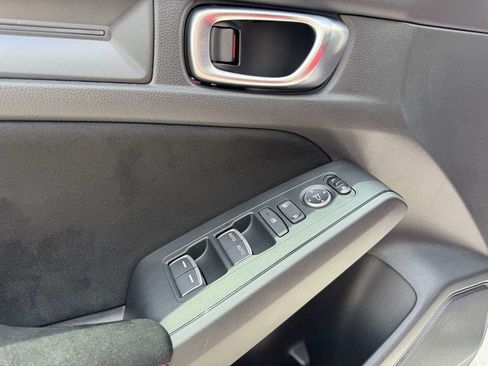 Used 2025 Honda Civic Type R image 15