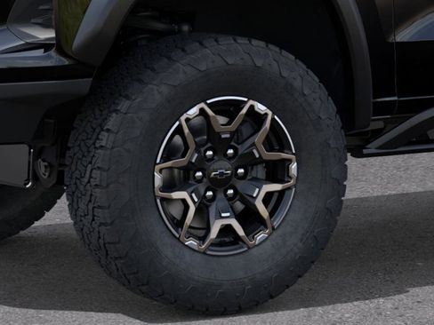 New 2026 Chevrolet Colorado ZR2 image 9