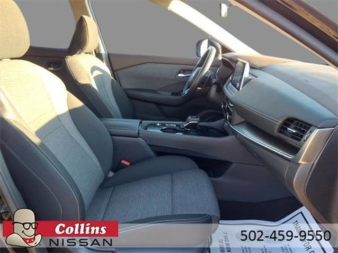 Certified 2023 Nissan Rogue SV image 13