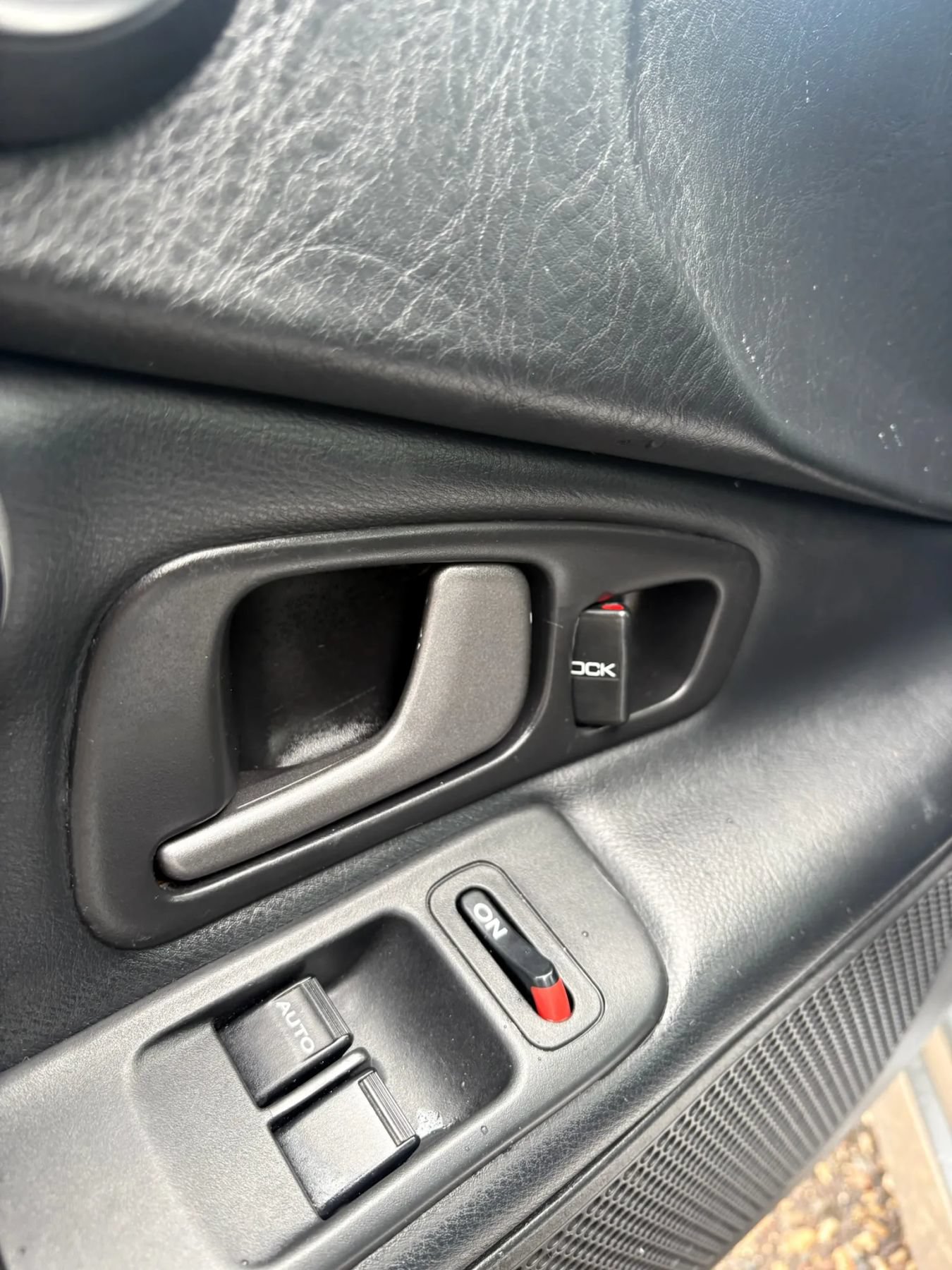 Used 2003 Honda S2000 image 13
