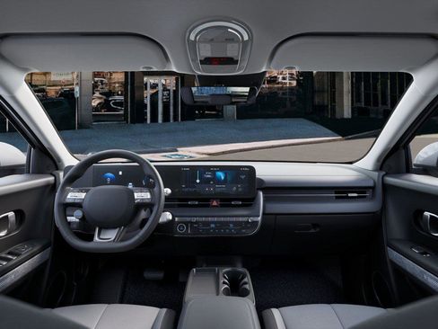 New 2026 Hyundai Ioniq 5 SE image 11