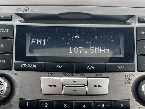 Used 2012 Subaru Outback 2.5i Premium image 12