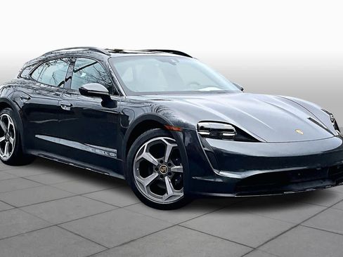Used 2022 Porsche Taycan 4 Cross Turismo image 2