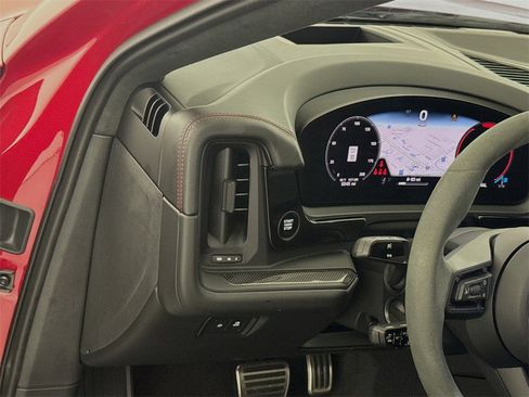 Used 2025 Porsche Cayenne GTS image 10