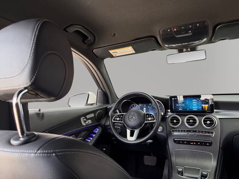 Used 2020 Mercedes-Benz GLC 300 image 28