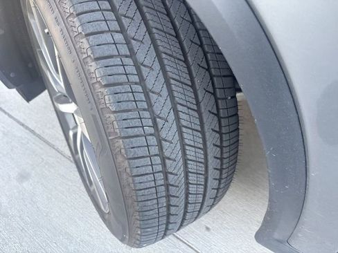 Used 2025 Acura MDX w/ Technology Package image 6