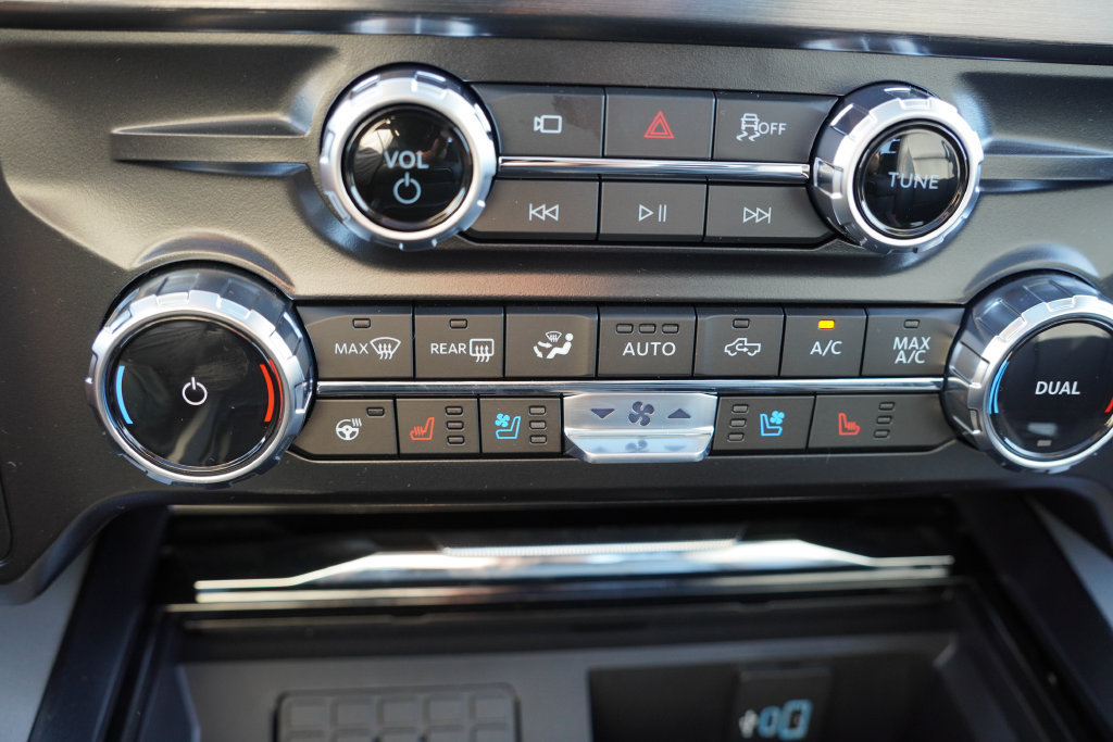 New 2027 Ford F350 Lariat AWD/4WD image 18