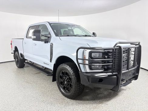 Used 2024 Ford F350 Lariat w/ Black Appearance Package AWD/4WD image 7