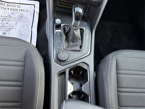 Certified 2022 Volkswagen Tiguan S image 19