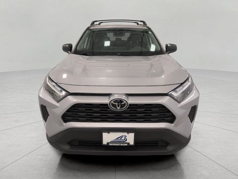 Used 2025 Toyota RAV4 LE AWD/4WD image 13