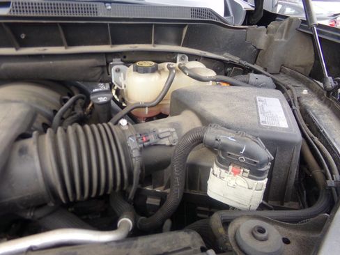 Used 2020 Chevrolet Silverado 1500 RST image 36