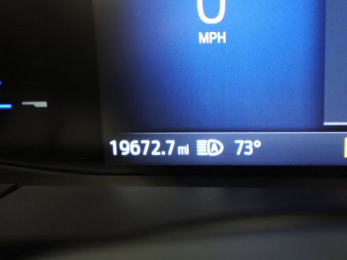 Used 2025 Ford Escape Active AWD/4WD image 37