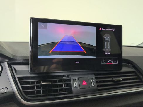 Certified 2024 Audi Q5 2.0T Premium image 5