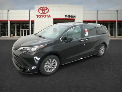 New 2026 Toyota Sienna XLE