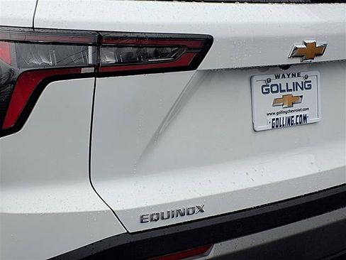 New 2026 Chevrolet Equinox LT image 10