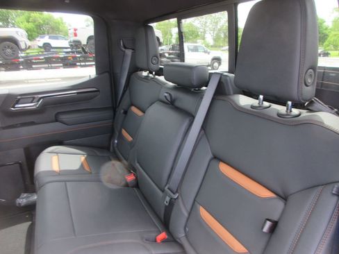 New 2026 GMC Sierra 1500 AT4 AWD/4WD image 17