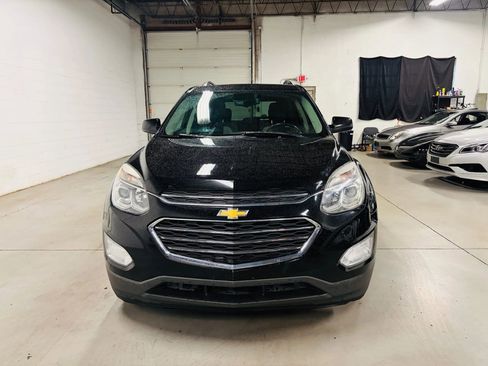 Used 2017 Chevrolet Equinox LT w/ Convenience Package image 3