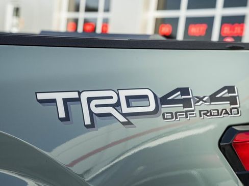 Used 2022 Toyota Tundra SR5 w/ TRD Off-Road Premium Package image 20
