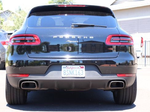 Used 2017 Porsche Macan AWD/4WD image 8
