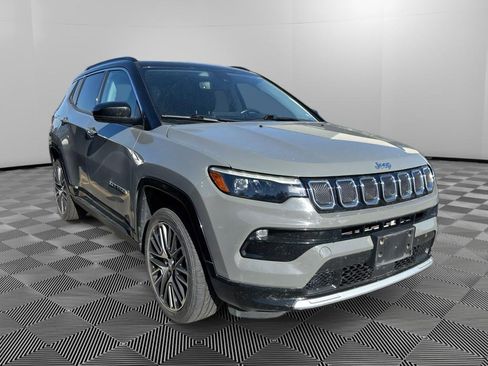 Used 2022 Jeep Compass Limited w/ Elite Group AWD/4WD image 3