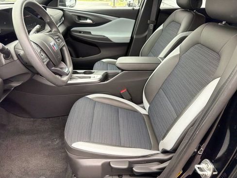 Certified 2024 Buick Envista Preferred w/ Convenience II Package FWD image 10