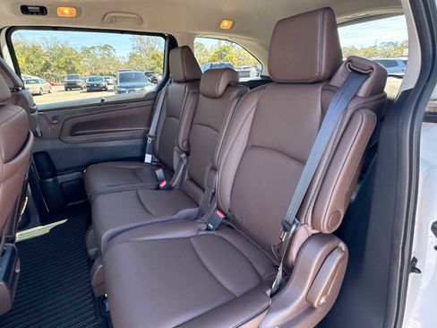 New 2026 Honda Odyssey Touring image 50
