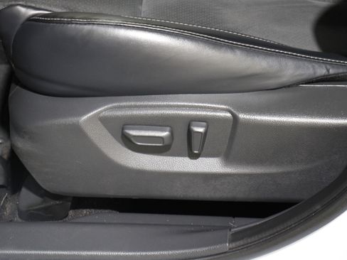 Used 2024 Mitsubishi Eclipse Cross SEL image 5